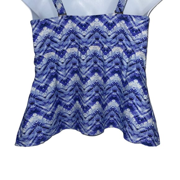 Catalina Tie Dye Zig Zag Blue Adjustable Tankini Swim Top Womens Plus Size 1X - Picture 8 of 9